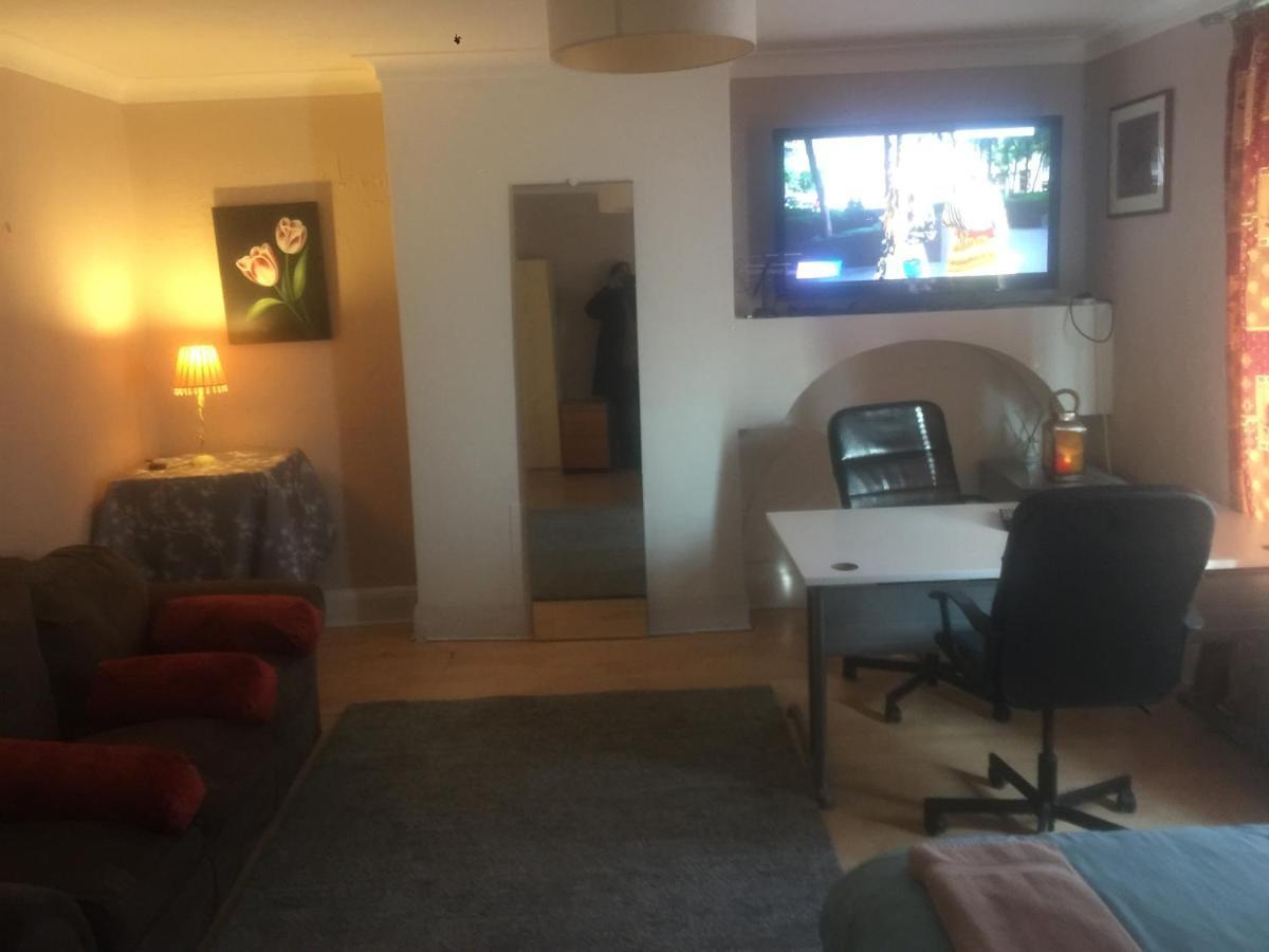 Dach Apartments - Cozy 3 Bed Apartment In Hendon 埃奇韦尔 外观 照片