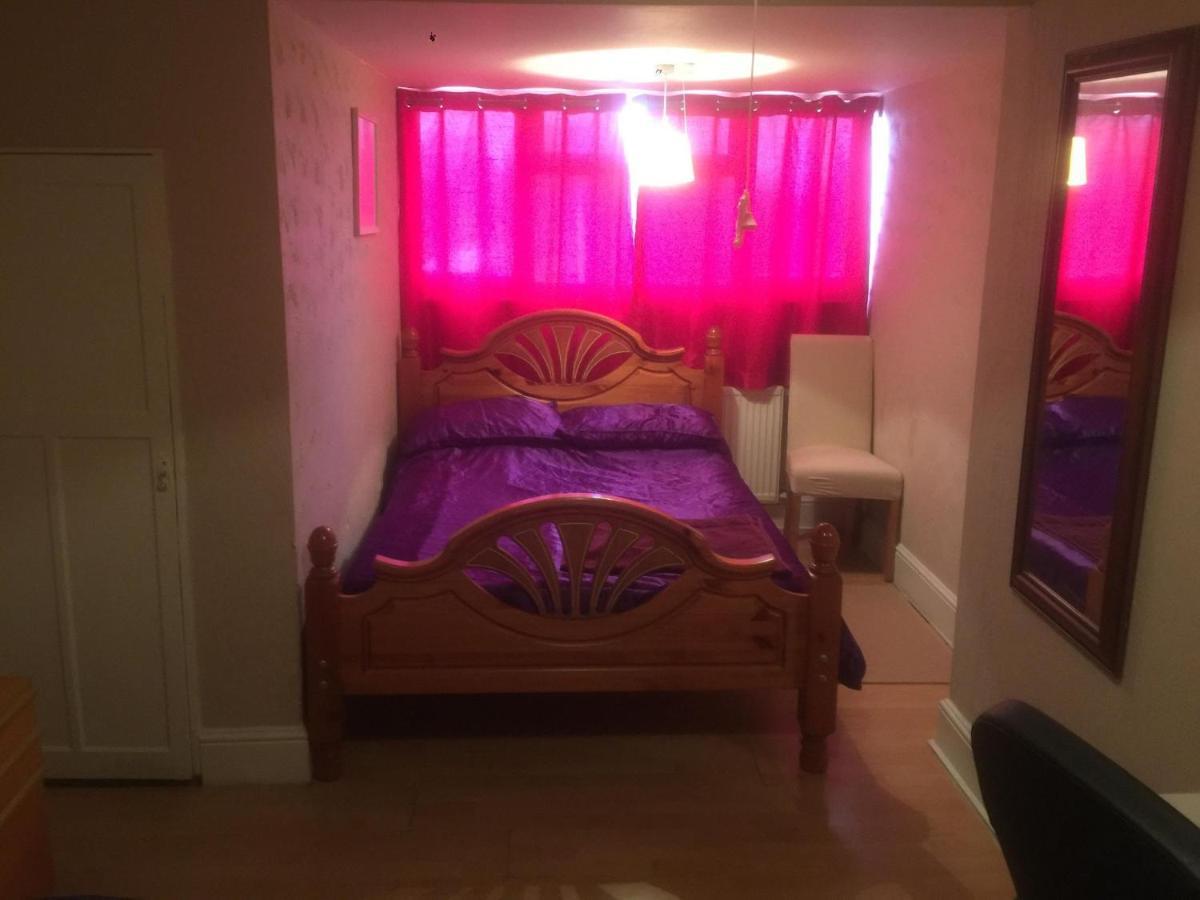 Dach Apartments - Cozy 3 Bed Apartment In Hendon 埃奇韦尔 外观 照片