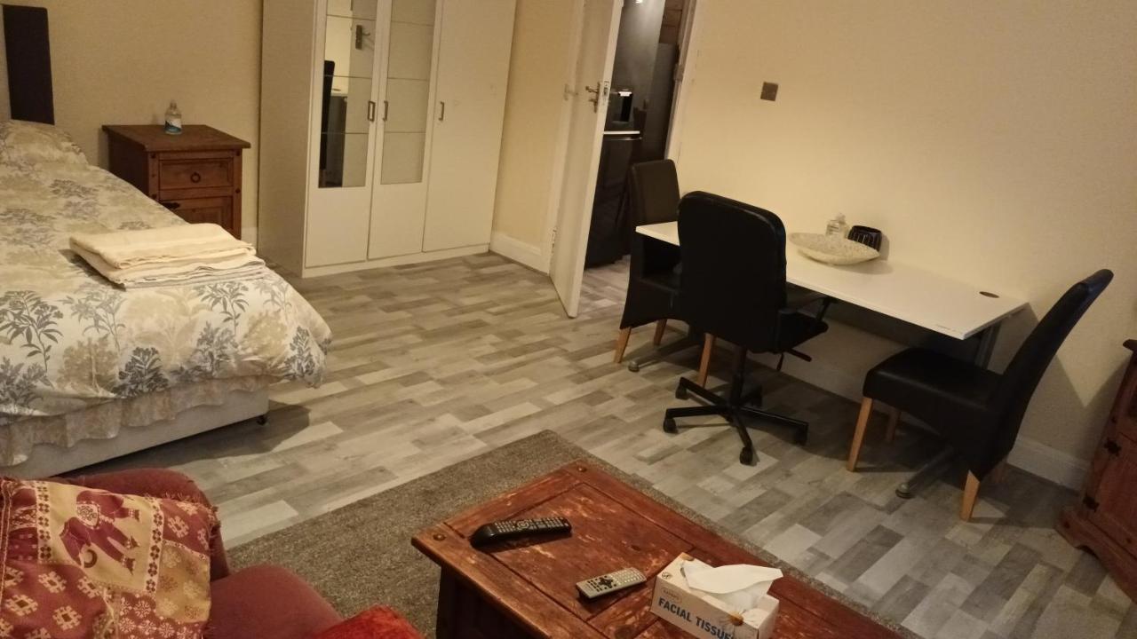 Dach Apartments - Cozy 3 Bed Apartment In Hendon 埃奇韦尔 外观 照片
