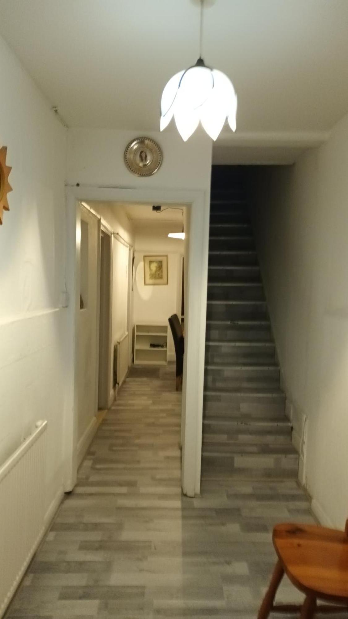 Dach Apartments - Cozy 3 Bed Apartment In Hendon 埃奇韦尔 客房 照片